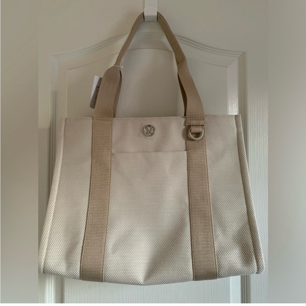 NEW Lululemon Two Tone Canvas Tote Bag 10L